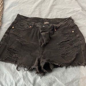 Black mom shorts